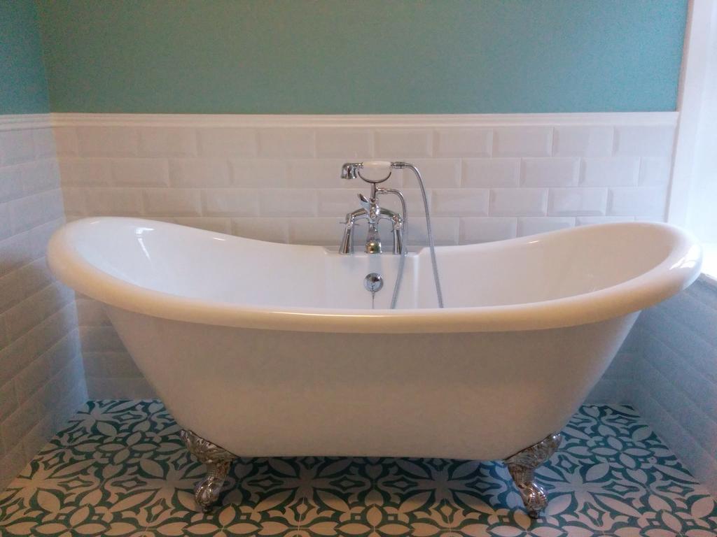 Narrow Water Castle Self Catering Accommodation Warrenpoint Ruang foto